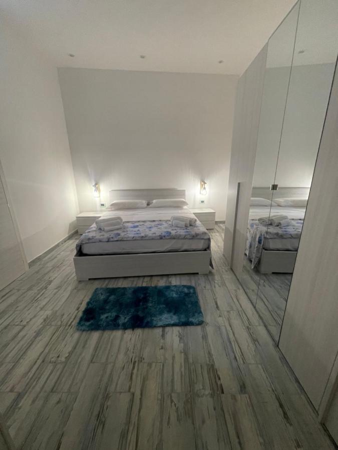 Dimora Di Anesia Napoli Apartment Luaran gambar